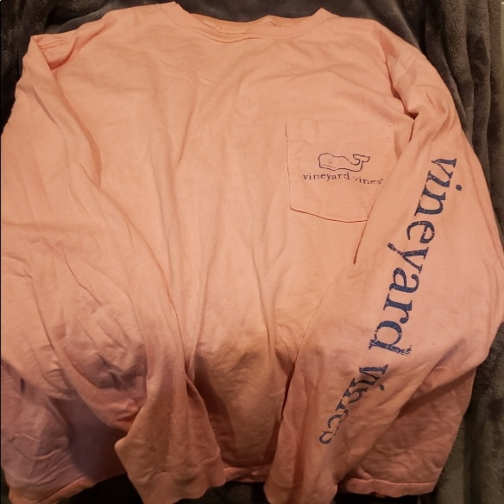 Light pink vineyard vines long sleeve
